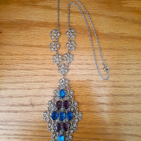 VTG Silver Tone Necklace Colored Glass Faux Gemstones Hanging Statement Piece - Picture 7 of 7
